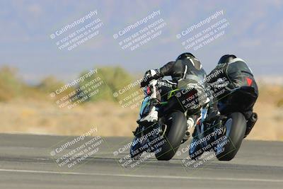 media/Jan-22-2023-CVMA (Sun) [[66d43cdebf]]/Race 11 Stock 1000 Shootout/